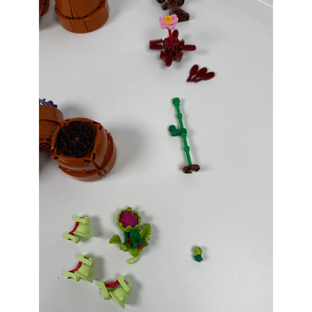 LEGO Flower Plants Brown Pots Multi 10329 Botanical Collection Incomplete As Is